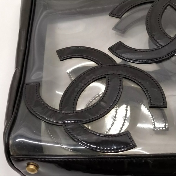CHANEL CC PATENT LEATHER CLEAR VINYL TOTE - Picture 3 of 14